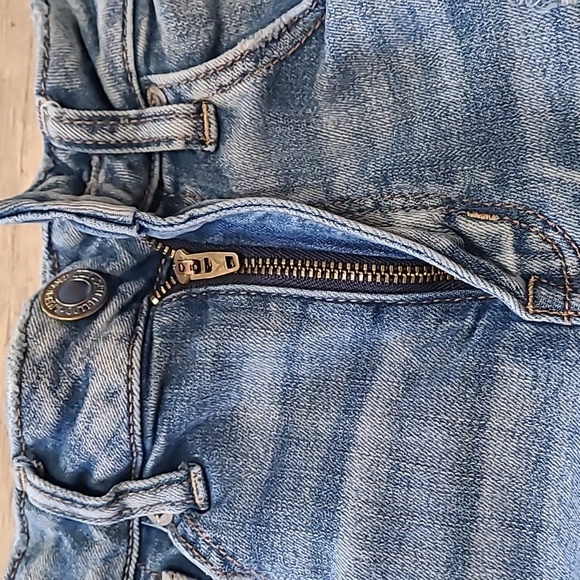 AE Shortie High Rise Shorts Crochet Pockets Size 4 - Picture 6 of 10